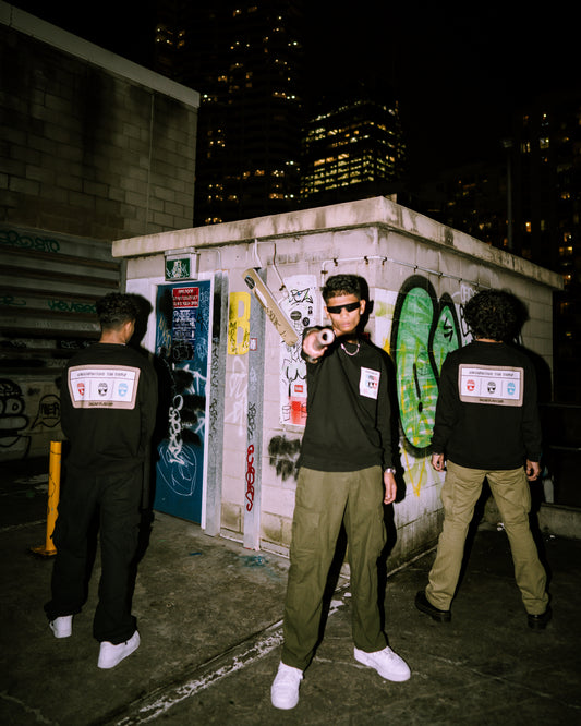 THUG CREWNECK