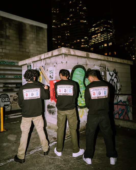 THUG CREWNECK